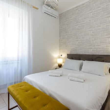 Ciampino-Roma - Modern Apartment-Airport & Station Kültér fotó